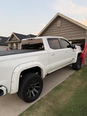 White 2020 GMC Sierra 1500 AT4