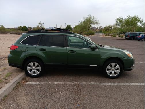 2010 Subaru Outback 2.5 i Premium