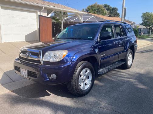 Blue 2007 Toyota 4Runner Sport