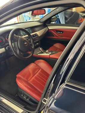 Blue 2013 BMW M5 Base