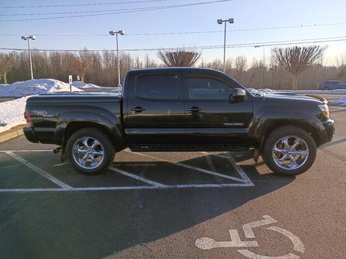2005 Toyota Tacoma PreRunner Double Cab