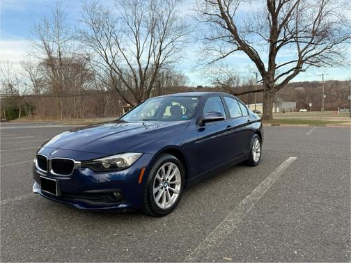 Blue 2017 BMW 320 i xDrive