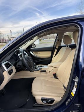 Blue 2017 BMW 320 i xDrive
