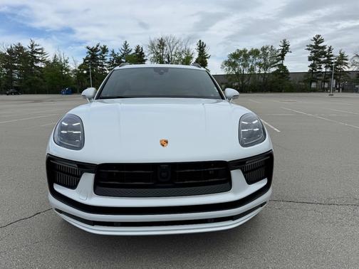 White 2023 Porsche Macan Macan S
