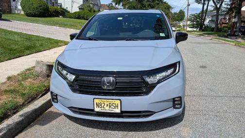 Silver 2023 Honda Odyssey Sport