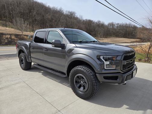 Gray 2018 Ford F-150 Raptor