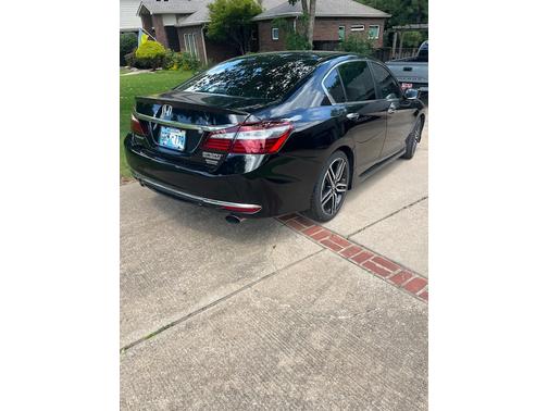 2017 Honda Accord Sport SE