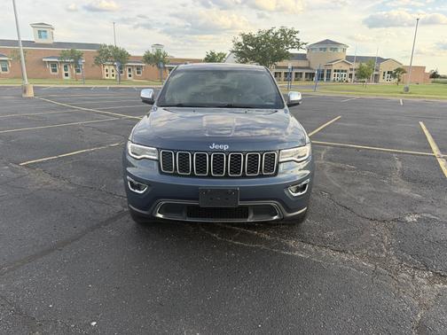 Blue 2019 Jeep Grand Cherokee Limited