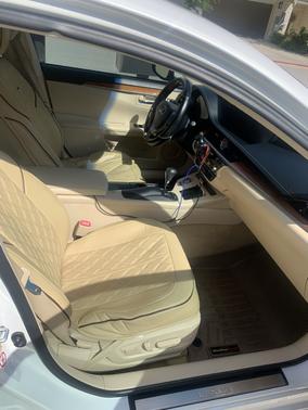 White 2014 Lexus ES 300h Base