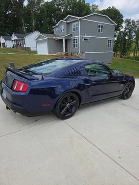 Blue 2010 Ford Mustang GT Premium