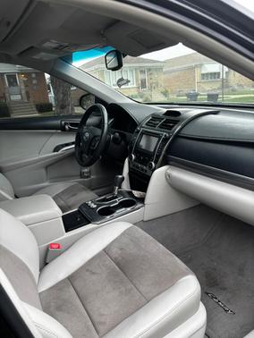 2012 Toyota Camry Hybrid XLE