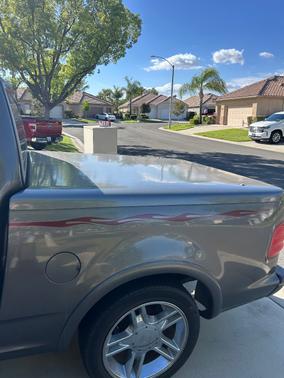 Gray 2002 Ford F-150 Lariat SuperCrew