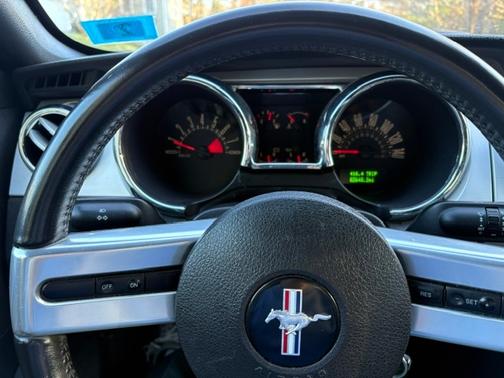 Black 2007 Ford Mustang GT