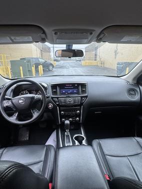 2018 Nissan Pathfinder S