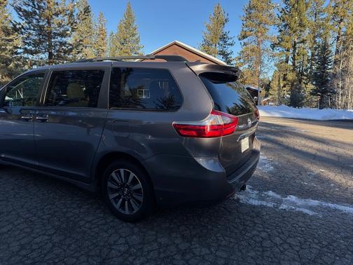 2020 Toyota Sienna Limited