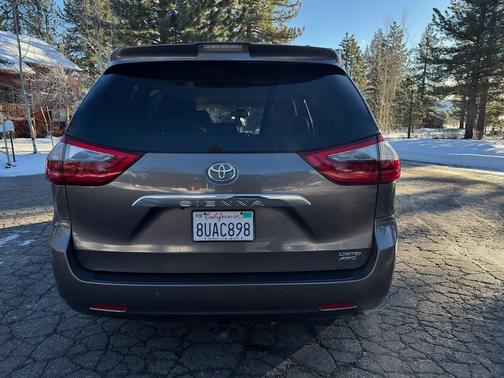 2020 Toyota Sienna Limited