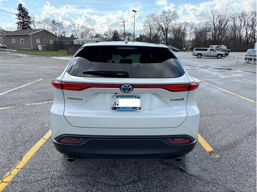 White 2021 Toyota Venza LE