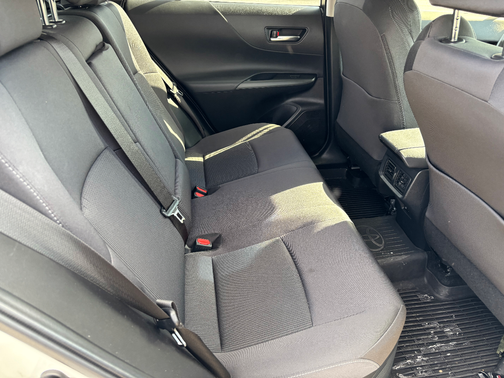 White 2021 Toyota Venza LE