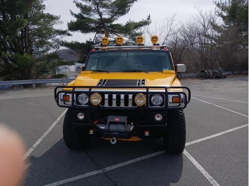 2003 Hummer H2 Base