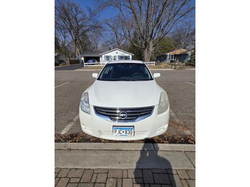 2010 Nissan Altima Hybrid Base