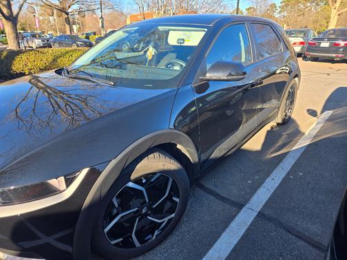 2023 Hyundai IONIQ 5 SE Standard Range