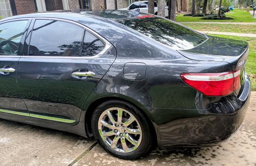 Gray 2007 Lexus LS 460 Base