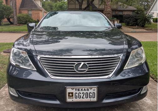 Gray 2007 Lexus LS 460 Base