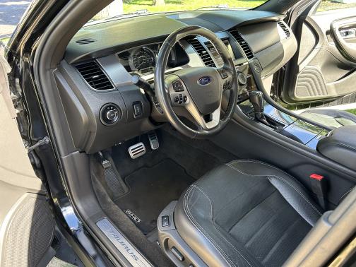 2015 Ford Taurus SHO