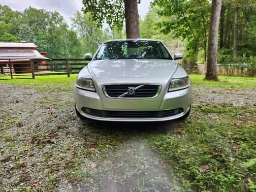 2010 Volvo S40 2.4i
