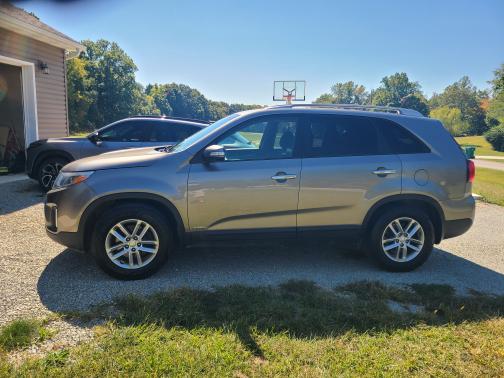 2014 Kia Sorento LX
