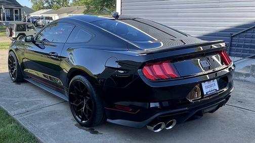 2021 Ford Mustang Mach 1