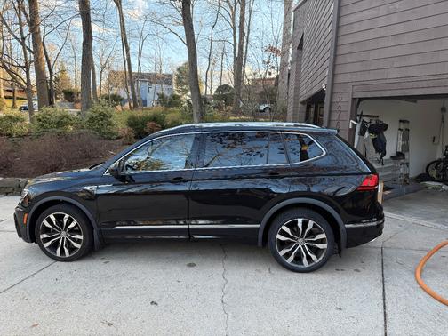 2019 Volkswagen Tiguan 2.0T SEL Premium R-Line