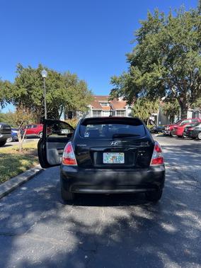 2009 Hyundai Accent SE