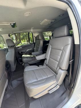 White 2017 GMC Yukon XL Denali
