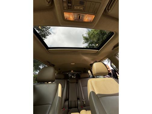 2013 Toyota Highlander SE
