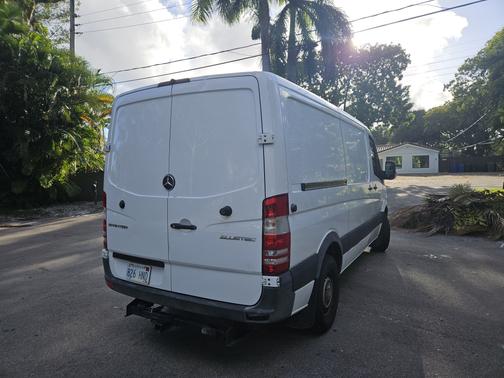 2014 Mercedes-Benz Sprinter Normal Roof
