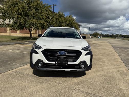 2023 Subaru Outback Onyx Edition