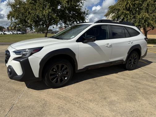 2023 Subaru Outback Onyx Edition