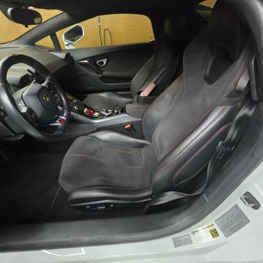 2017 Lamborghini Huracan LP580-2S