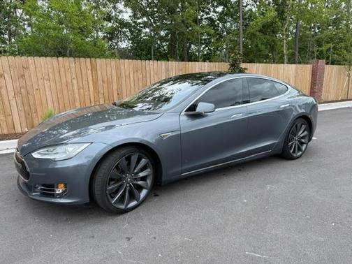 Gray 2014 Tesla Model S Performance