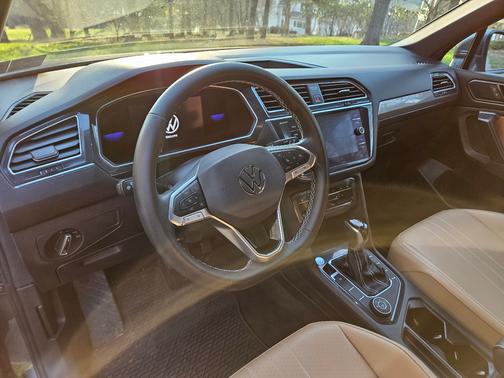 2022 Volkswagen Tiguan 2.0T SE