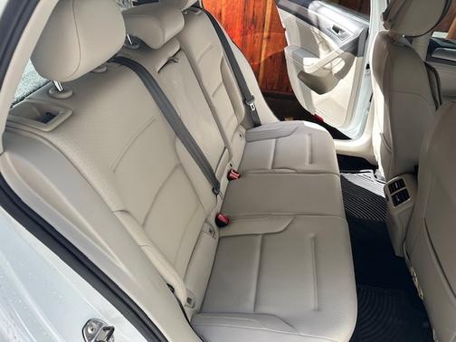 2015 Volkswagen Golf Auto TSI S w/Sunroof