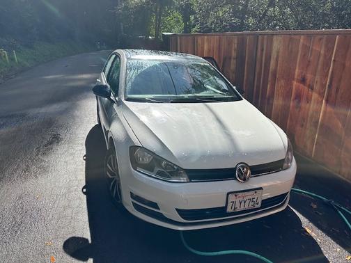 2015 Volkswagen Golf Auto TSI S w/Sunroof