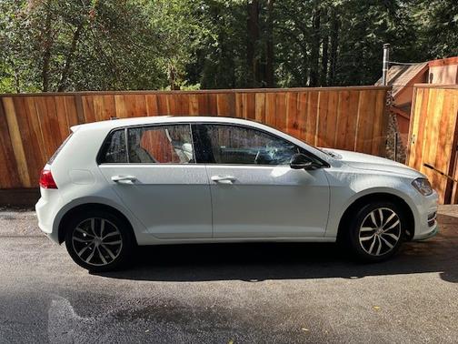 2015 Volkswagen Golf Auto TSI S w/Sunroof