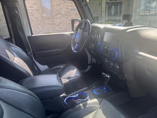2015 Jeep Wrangler Unlimited Altitude