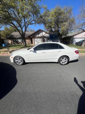 2011 Mercedes-Benz E-Class E 350 BlueTEC