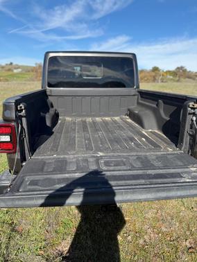 2024 Jeep Gladiator Rubicon X