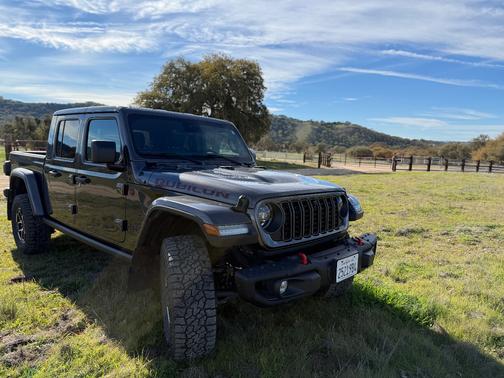 2024 Jeep Gladiator Rubicon X