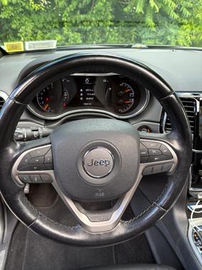 Black 2020 Jeep Grand Cherokee Limited