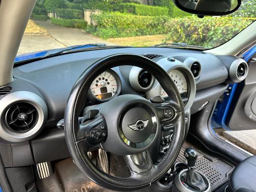 2012 MINI Cooper S Countryman Base